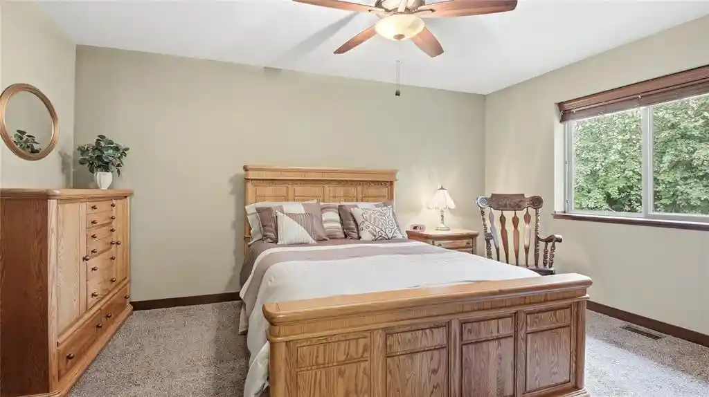 Photo 4 of Single family home for sale at 2808 Swallowtail Ct, Altoona, WI 54720 | MLS# 1605149 | Listing updated on 2026-10-03