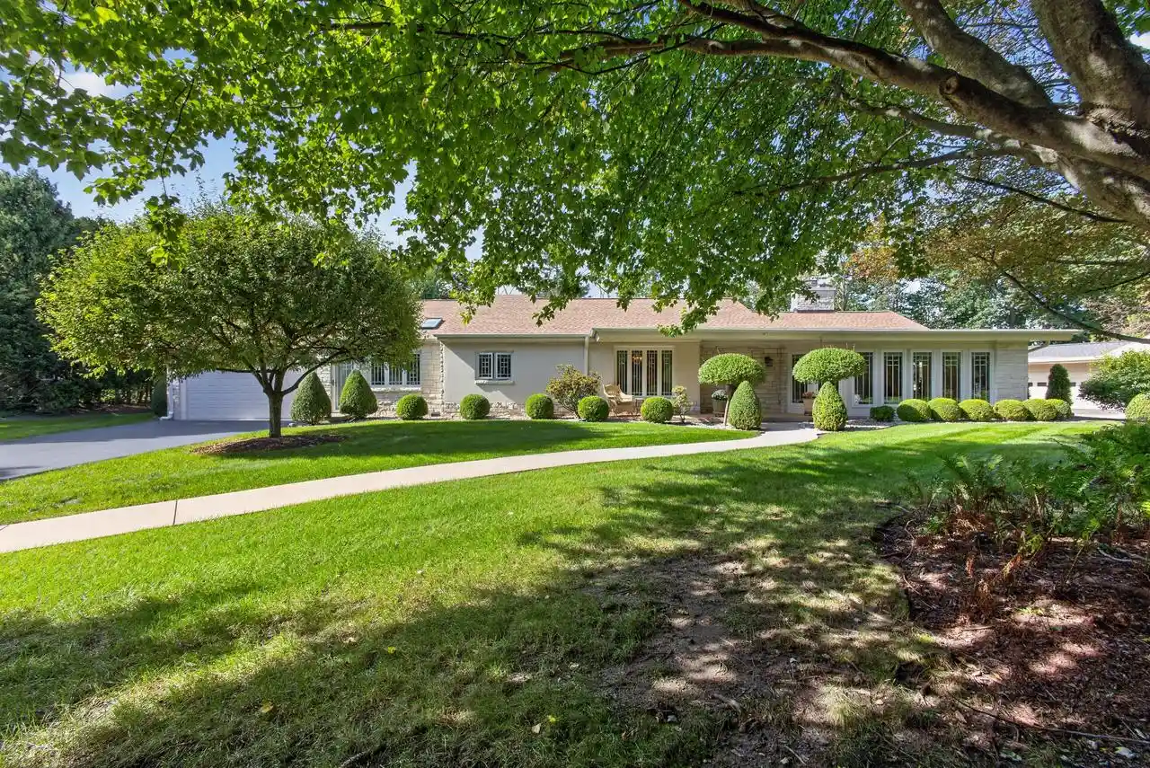 Photo 1 of Single family home for sale at 6717 N Holly Ct, Milwaukee, WI 53217 | MLS# 1982016 | Listing updated on 2026-09-29