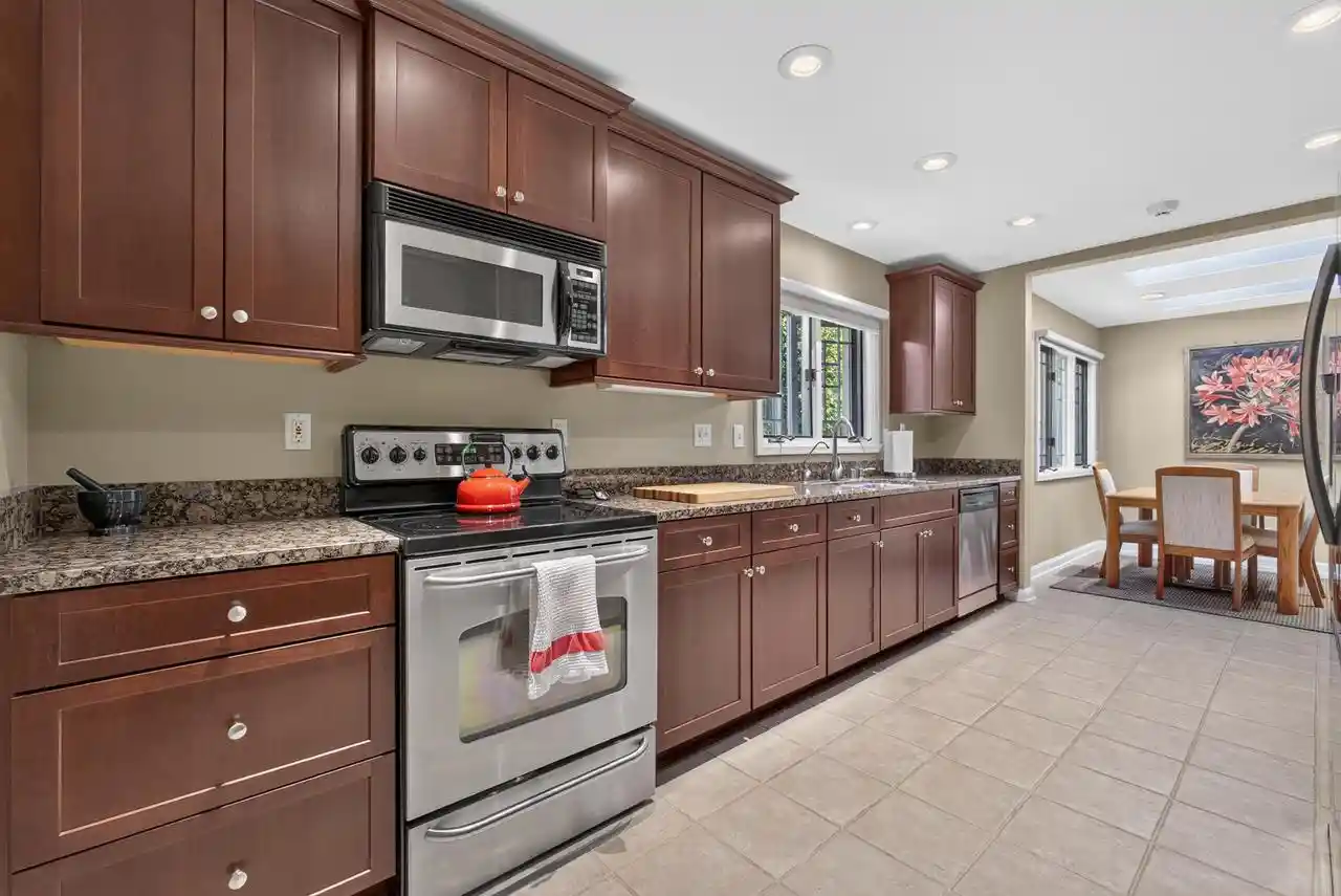 Photo 3 of Single family home for sale at 6717 N Holly Ct, Milwaukee, WI 53217 | MLS# 1982016 | Listing updated on 2026-09-29