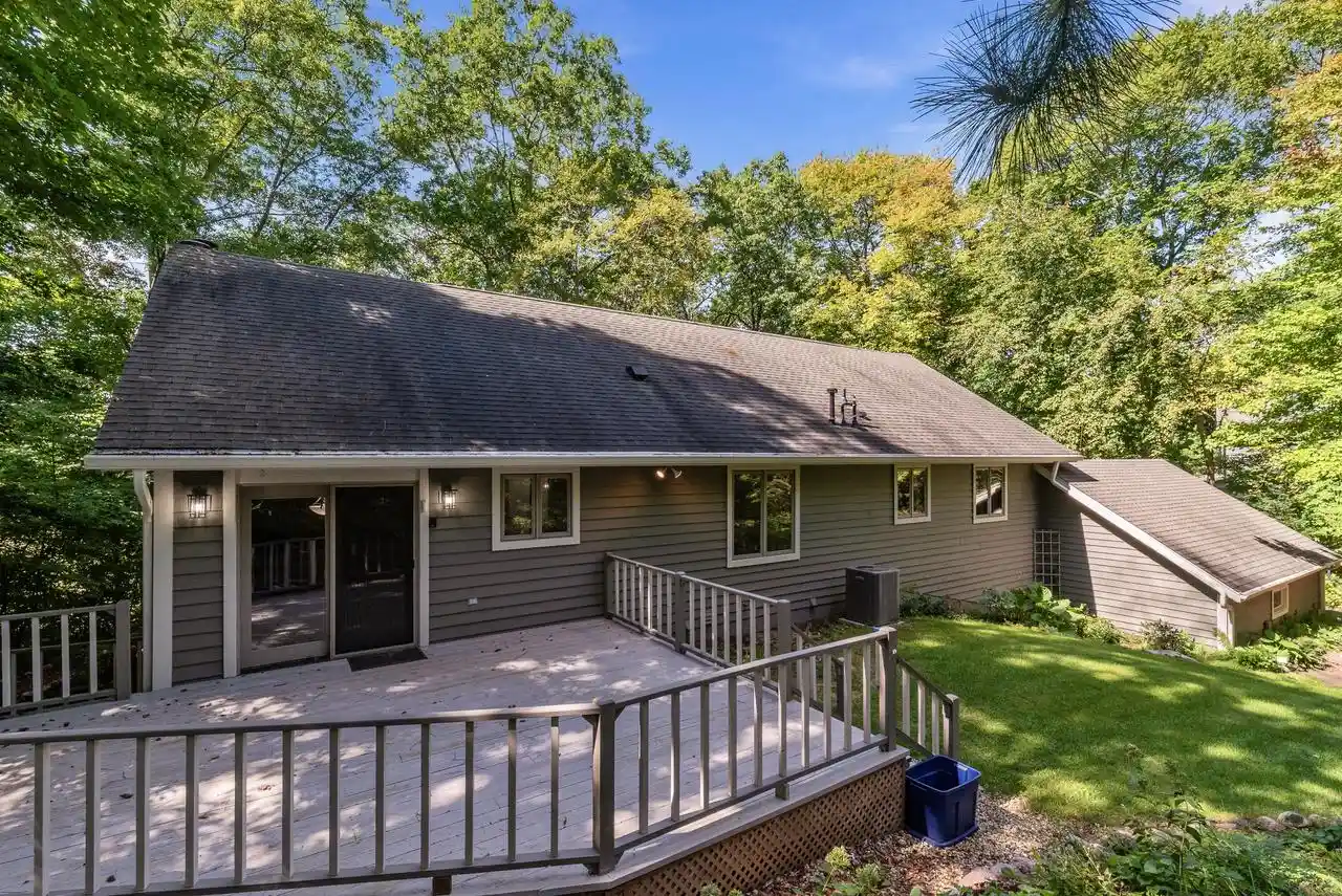 Photo 2 of Single family home for sale at 5510 Maple Rd, West Bend, WI 53095 | MLS# 1982018 | Listing updated on 2026-10-04