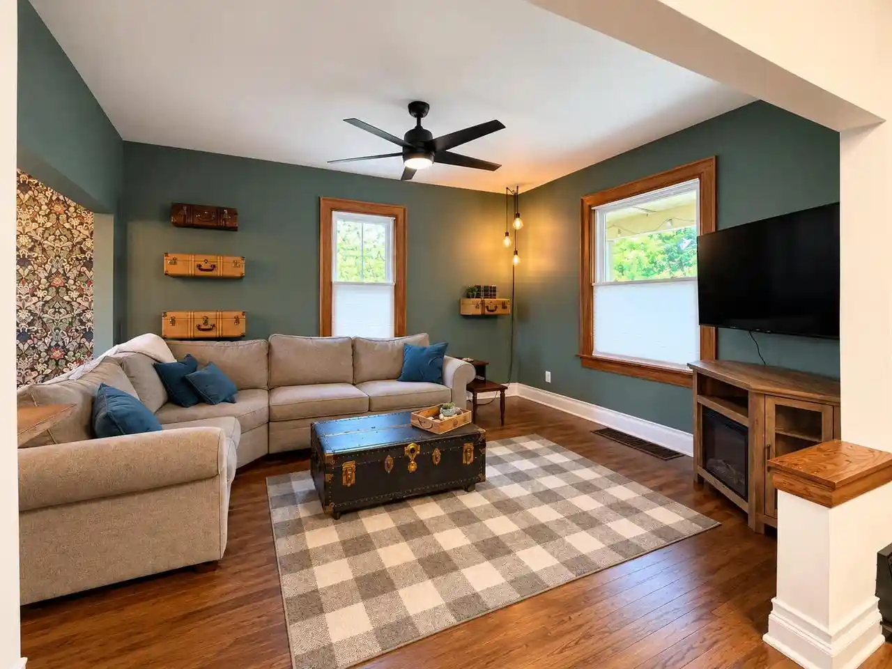Photo 2 of Single family home for sale at 2819 S Clement Ave, Milwaukee, WI 53207 | MLS# 1982017 | Listing updated on 2026-10-03