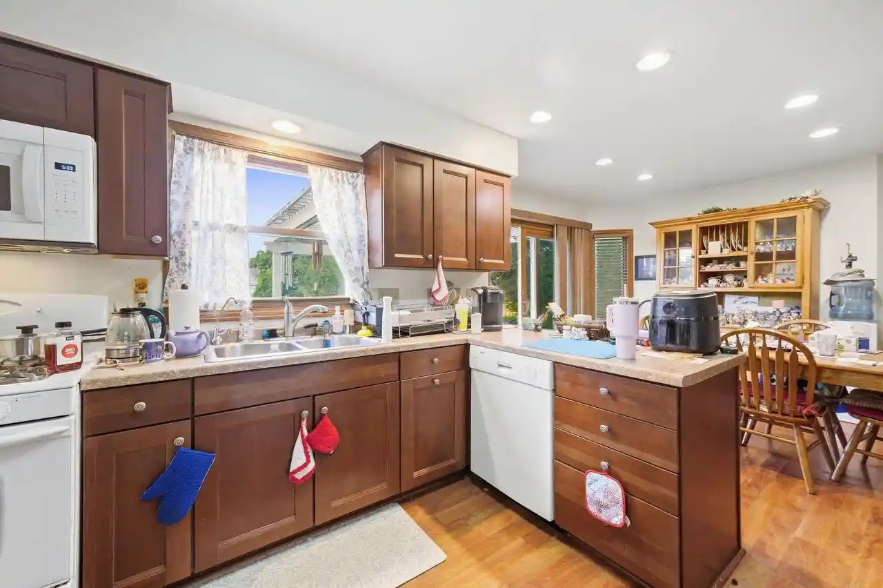 Photo 2 of Single family home for sale at 9018 Morgan Ct, Caledonia, WI 53126 | MLS# 1982030 | Listing updated on 2026-10-26