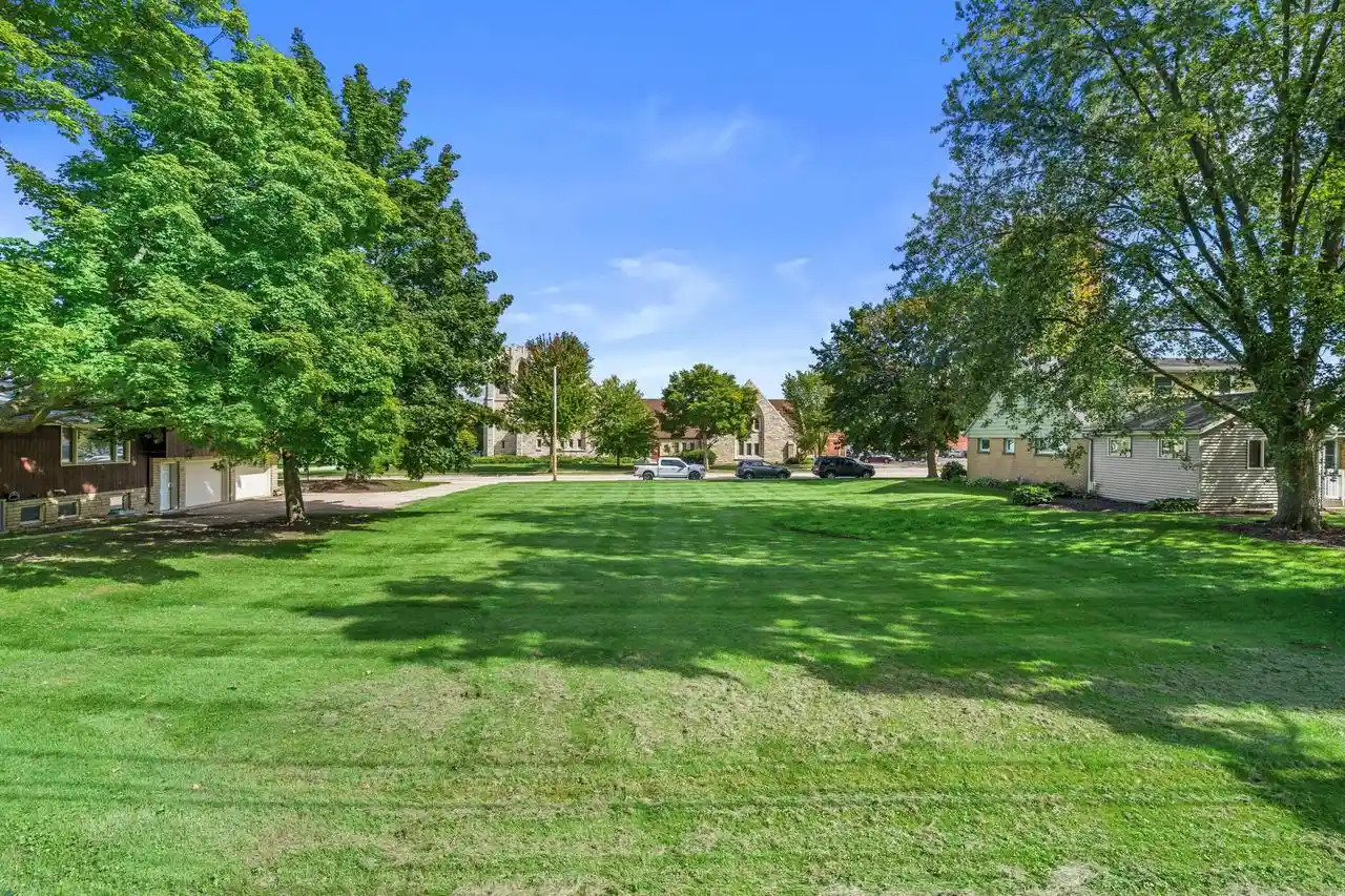 Photo 1 of Sale Pending at 810 S 6th Avenue, West Bend, WI 53095 | MLS# 1982034 | Listing updated on 2026-09-30
