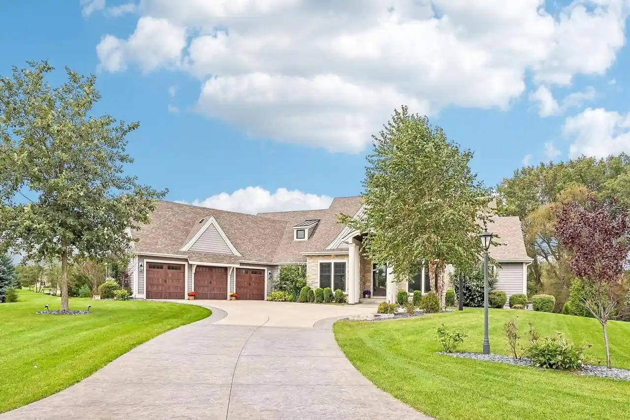 Single family home for sale at W248n2175 Kettle Cvs Ct, Pewaukee, WI 53072 | MLS# 1982042
