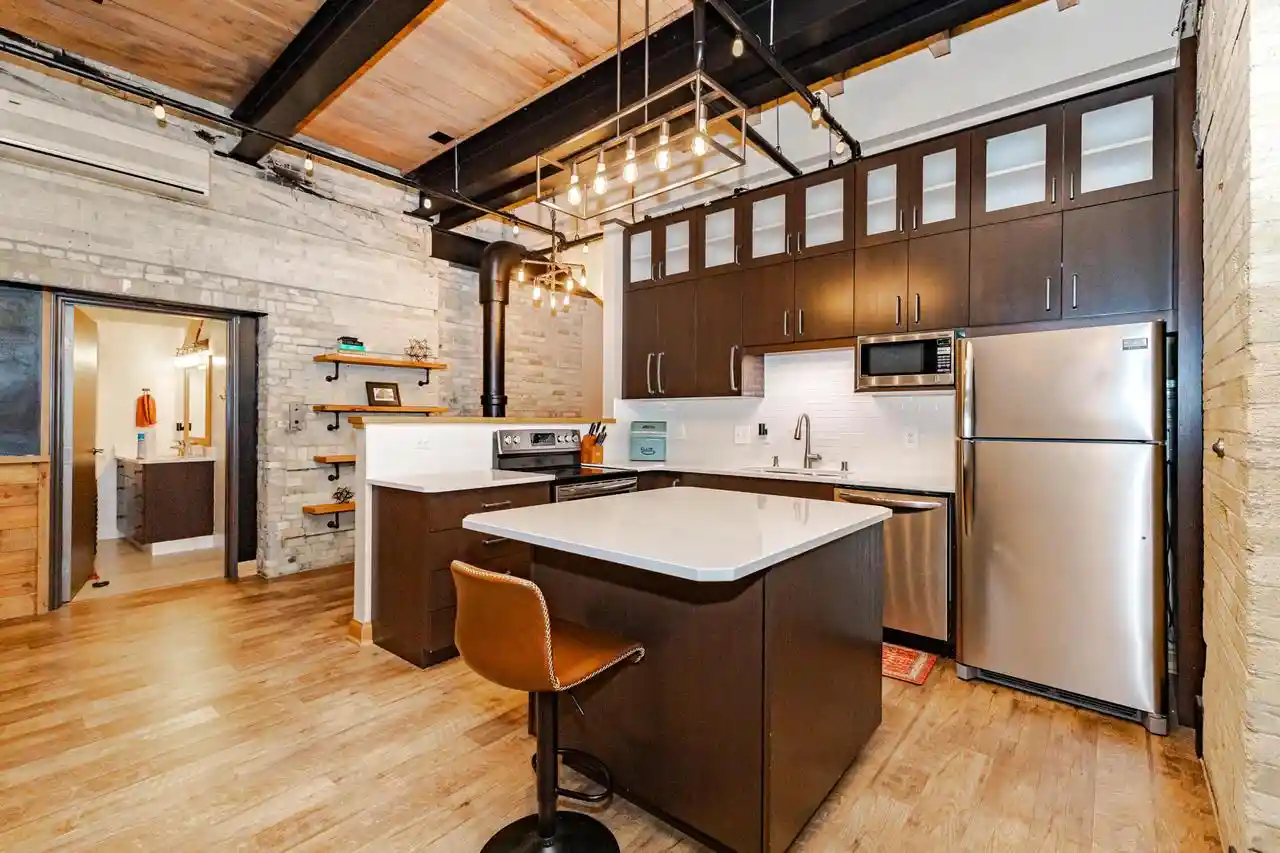 Photo 3 of Condo for sale at 904 E Pearson St #103, Milwaukee, WI 53202 | MLS# 1982044 | Listing updated on 2026-10-07