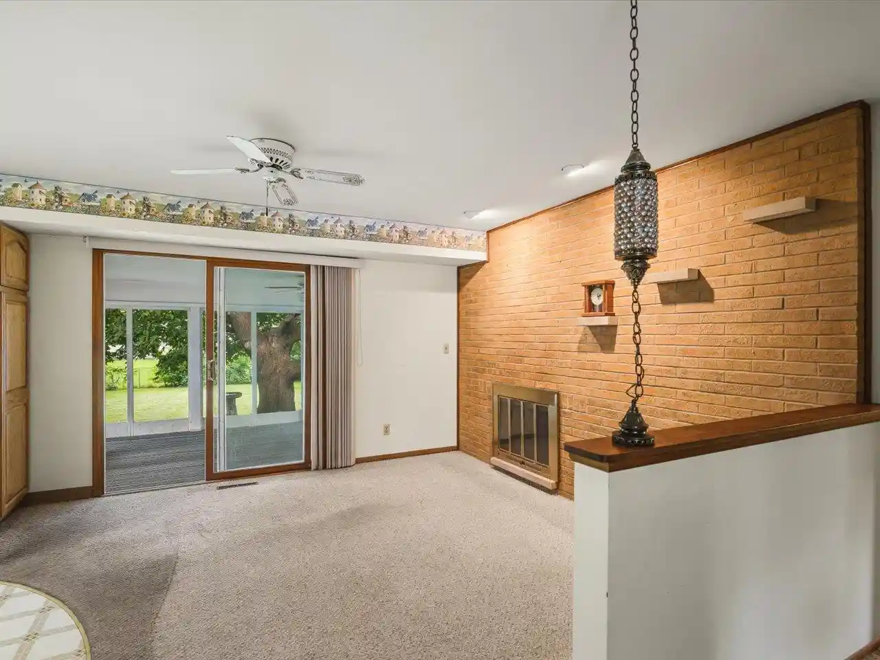 Photo 2 of Single family home for sale at 2406 Skyline Dr, Beloit, WI 53511 | MLS# 2033434 | Listing updated on 2026-09-27