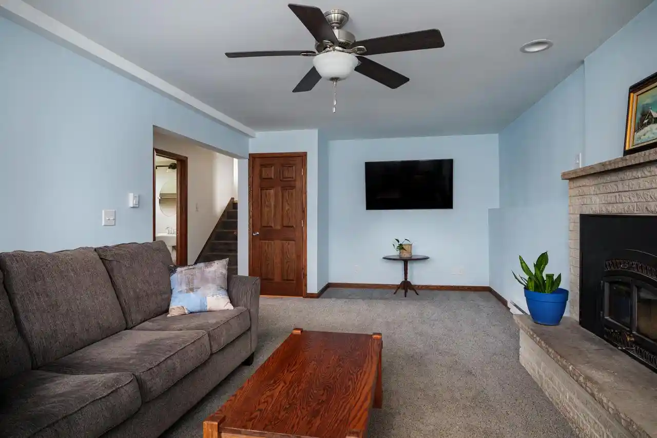 Photo 4 of Single family home for sale at 30126 Ketterhagen Rd, Burlington, WI 53105 | MLS# 1982067 | Listing updated on 2026-10-02