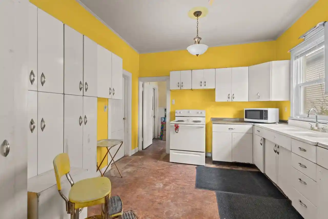 Photo 4 of Single family home for sale at 13 E Catherine St, Markesan, WI 53946 | MLS# 2033444 | Listing updated on 2026-09-25