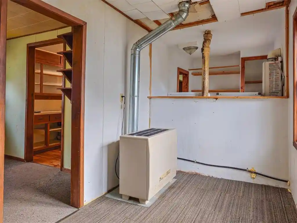 Photo 3 of Single family home for sale at 324 S Main St, Granton, WI 54436 | MLS# 1605391 | Listing updated on 2026-09-25