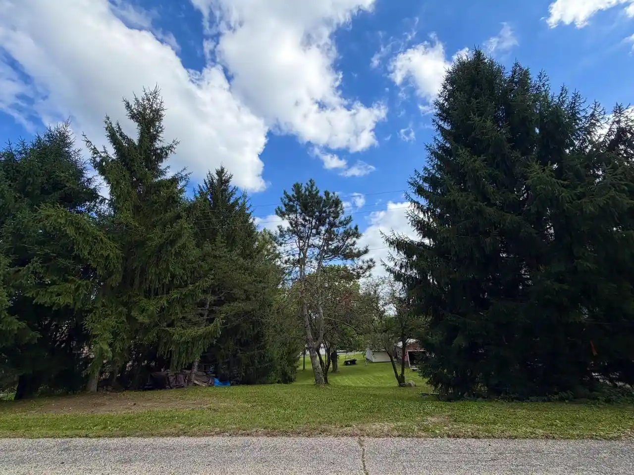Photo 1 of Land for sale at Lt24 Grand View Dr, Whitewater, WI 53190 | MLS# 1982086 | Listing updated on 2026-10-11