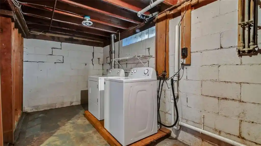 Photo 4 of Single family home for sale at 126 S Park Rd, Blair, WI 54616 | MLS# 1605458 | Listing updated on 2026-09-25