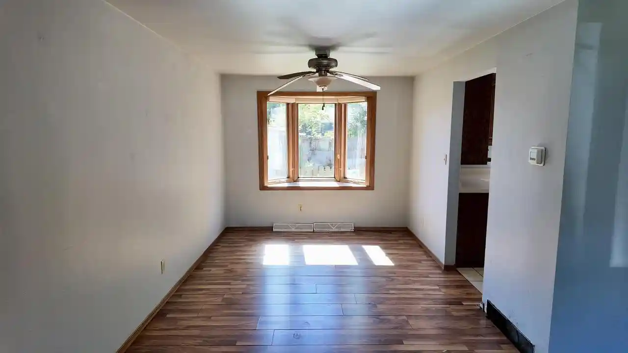 Photo 4 of Single family home for sale at WI | 736 Green Valley Ave,WI 54301 | MLS# 50333232 | Listing updated on 2026-10-01