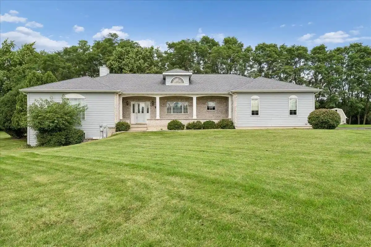 Photo 1 of Single family home for sale at W5570 Double Dr, Walworth, WI 53184 | MLS# 1982090 | Listing updated on 2026-10-26
