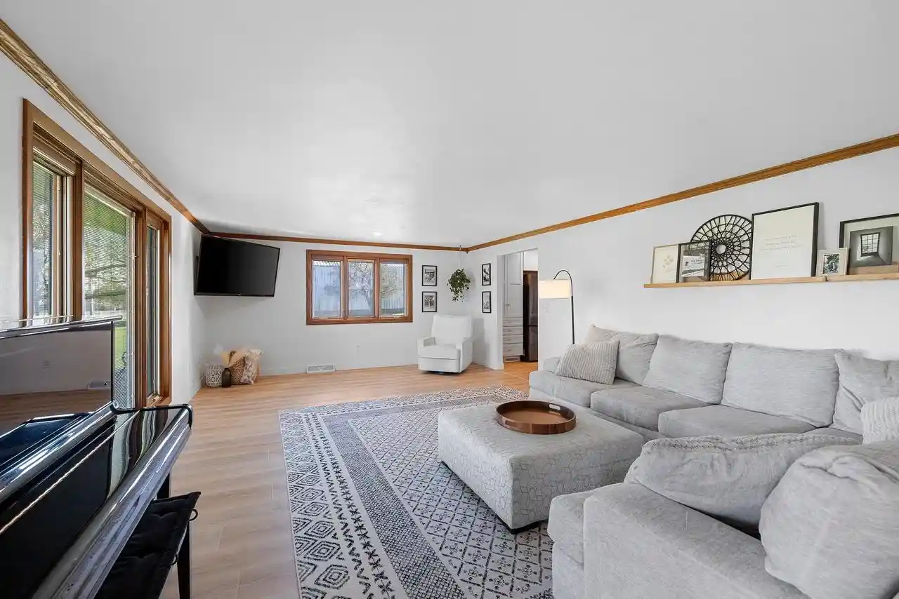 Photo 4 of Single family home for sale at N1145 Clune Rd, Kaukauna, WI 54130 | MLS# 50333239 | Listing updated on 2026-09-25