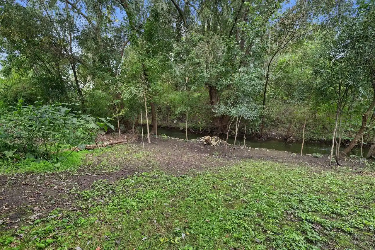 Photo 2 of Single family home for sale at 1628 Wiese Ln, Mount Pleasant, WI 53406 | MLS# 1982097 | Listing updated on 2026-10-06