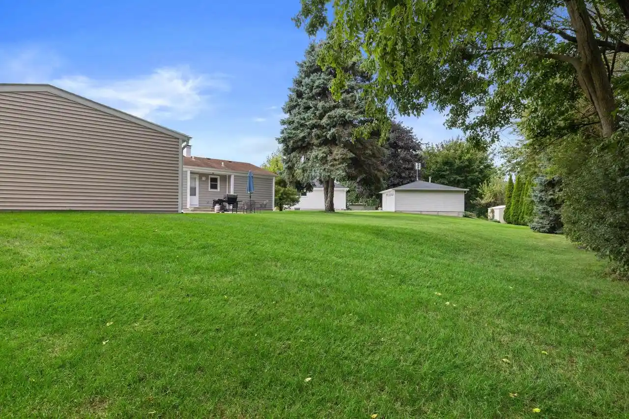 Photo 3 of Single family home for sale at 1628 Wiese Ln, Mount Pleasant, WI 53406 | MLS# 1982097 | Listing updated on 2026-10-06