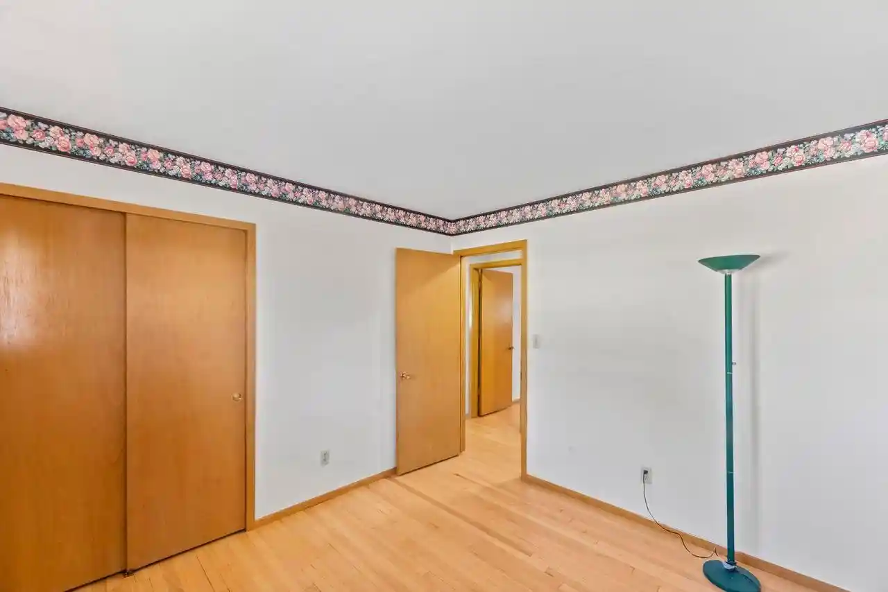 Photo 4 of Single family home for sale at 314 Sunset Dr, Pewaukee, WI 53072 | MLS# 1982096 | Listing updated on 2026-10-06