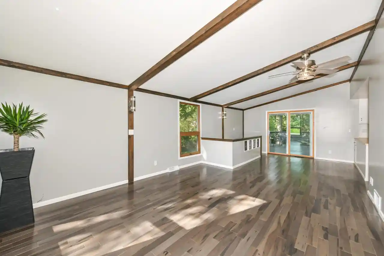 Photo 4 of Single family home for sale at 6508 N Tichigan Rd, Waterford, WI 53185 | MLS# 1982099 | Listing updated on 2026-09-28