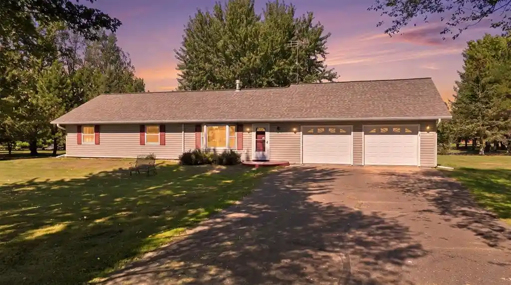Photo 1 of Single family home for sale at 211 Pederson Dr, Shell Lake, WI 54871 | MLS# 1605454 | Listing updated on 2026-09-25