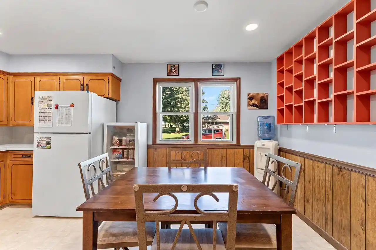 Photo 3 of Single family home for sale at 527 Parker Ave, Algoma, WI 54201 | MLS# 50333249 | Listing updated on 2026-09-25