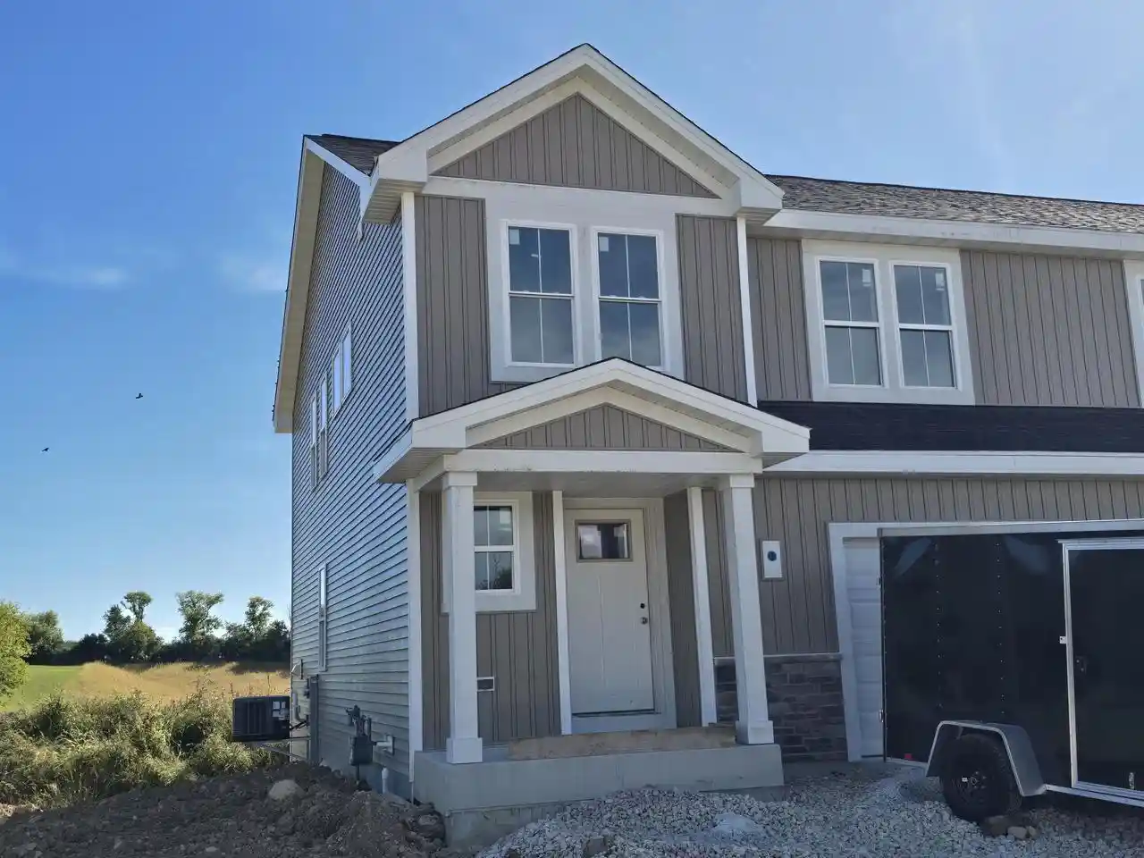 Photo 1 of Single family home for sale at 548 Harvest Ln, Hartford, WI 53027 | MLS# 1982105 | Listing updated on 2026-10-07
