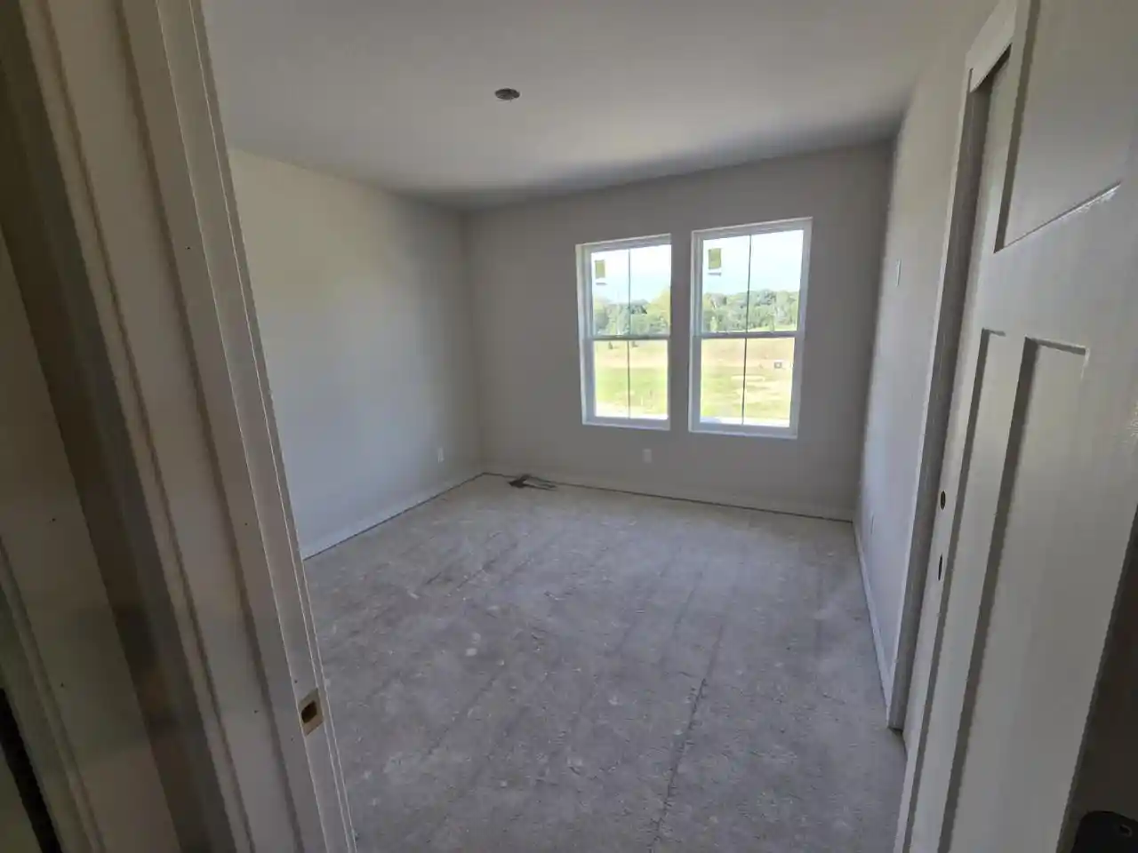 Photo 3 of Single family home for sale at 548 Harvest Ln, Hartford, WI 53027 | MLS# 1982105 | Listing updated on 2026-10-07
