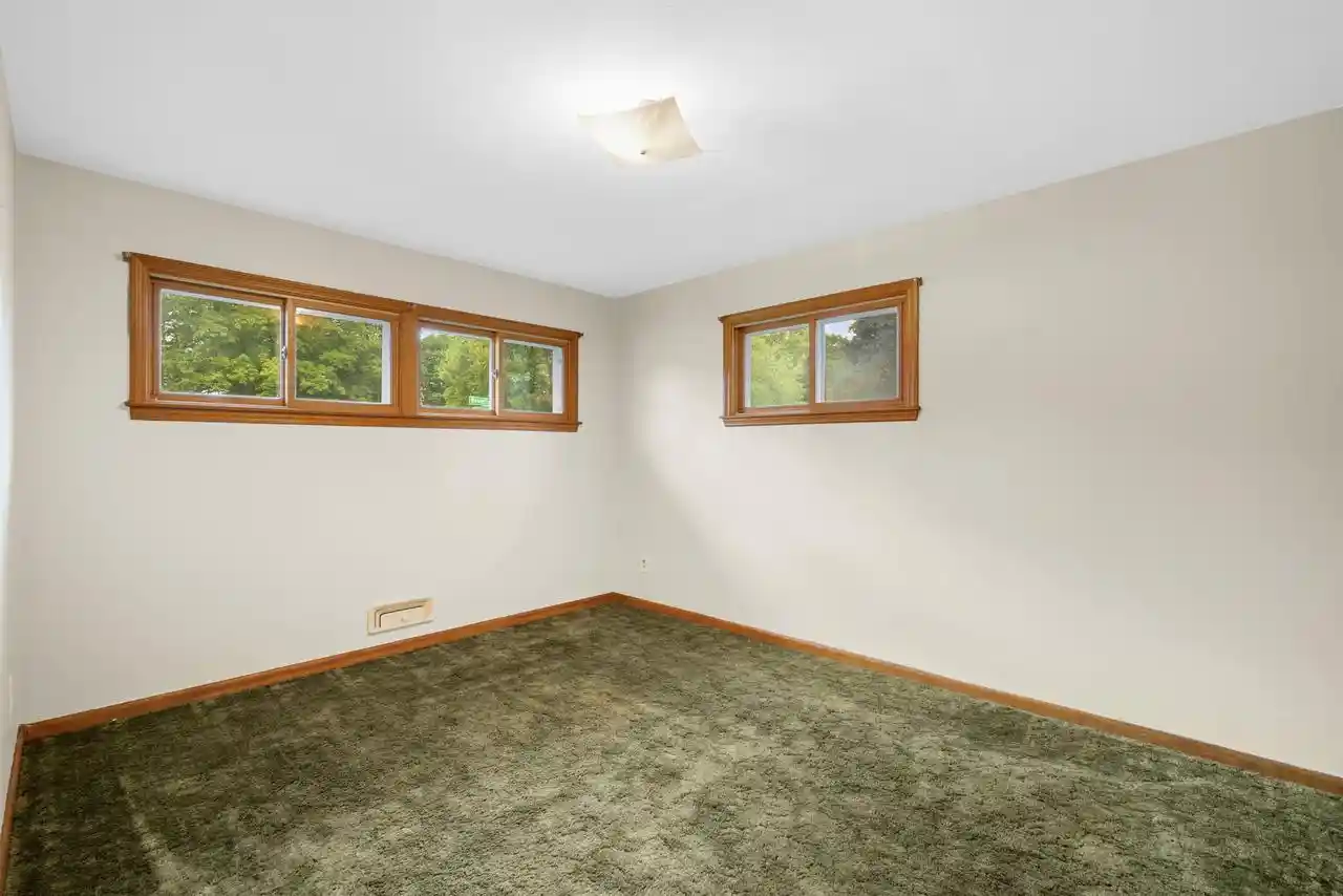 Photo 3 of Single family home for sale at 1405 Beverly Ln, West Bend, WI 53090 | MLS# 1982115 | Listing updated on 2026-09-28