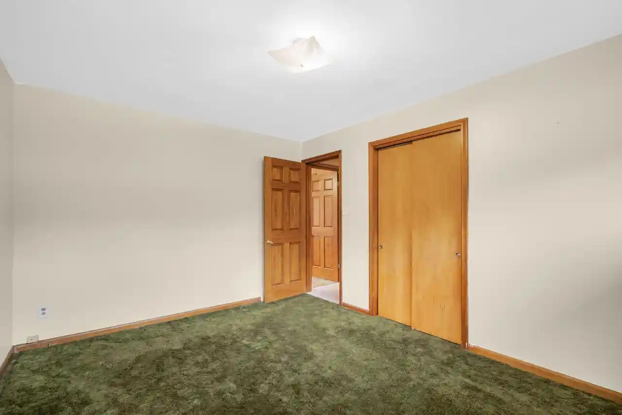 Photo 3 of Single family home for sale at 1405 Beverly Ln, West Bend, WI 53090 | MLS# 1982115 | Listing updated on 2026-09-28