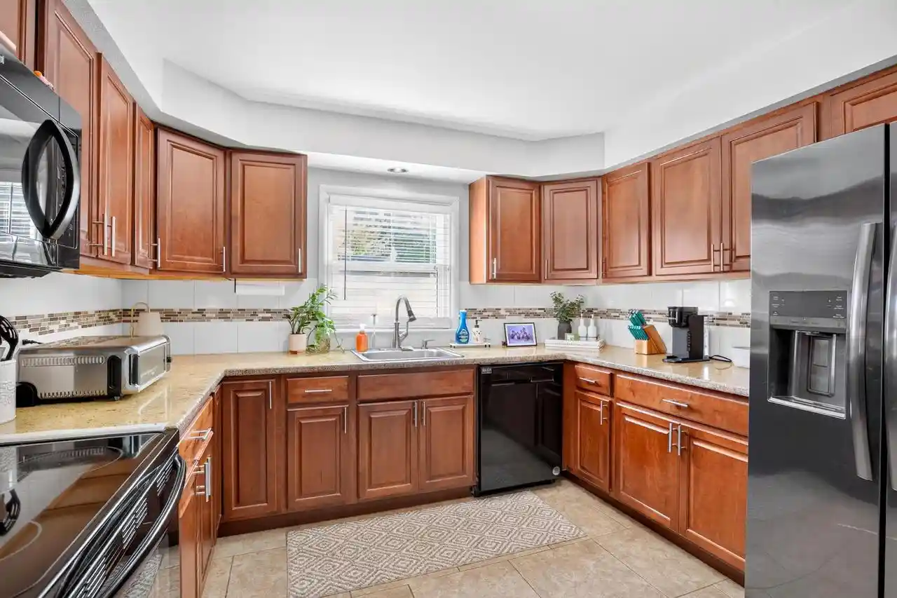 Photo 2 of Single family home for sale at 724 Mitchell St, Neenah, WI 54956 | MLS# 50333268 | Listing updated on 2026-09-29