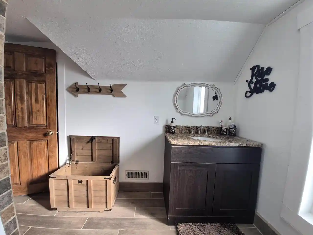 Photo 4 of Single family home for sale at 148 E Pearl St, Seymour, WI 54165 | MLS# 50333266 | Listing updated on 2026-10-07