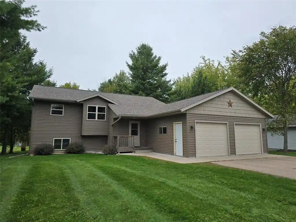 Photo 1 of Single family home for sale at 298 Thompson Ter Dr, Cameron, WI 54822 | MLS# 1605423 | Listing updated on 2026-09-25