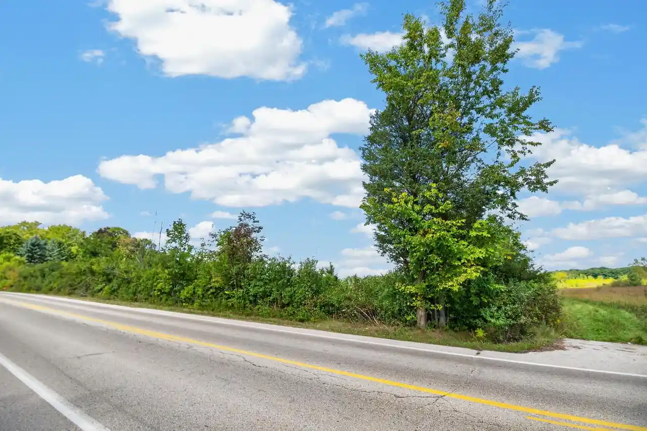 Photo 4 of Land for sale at Lt0 Swan Rd, Mequon, WI 53097 | MLS# 1982141 | Listing updated on 2026-09-25