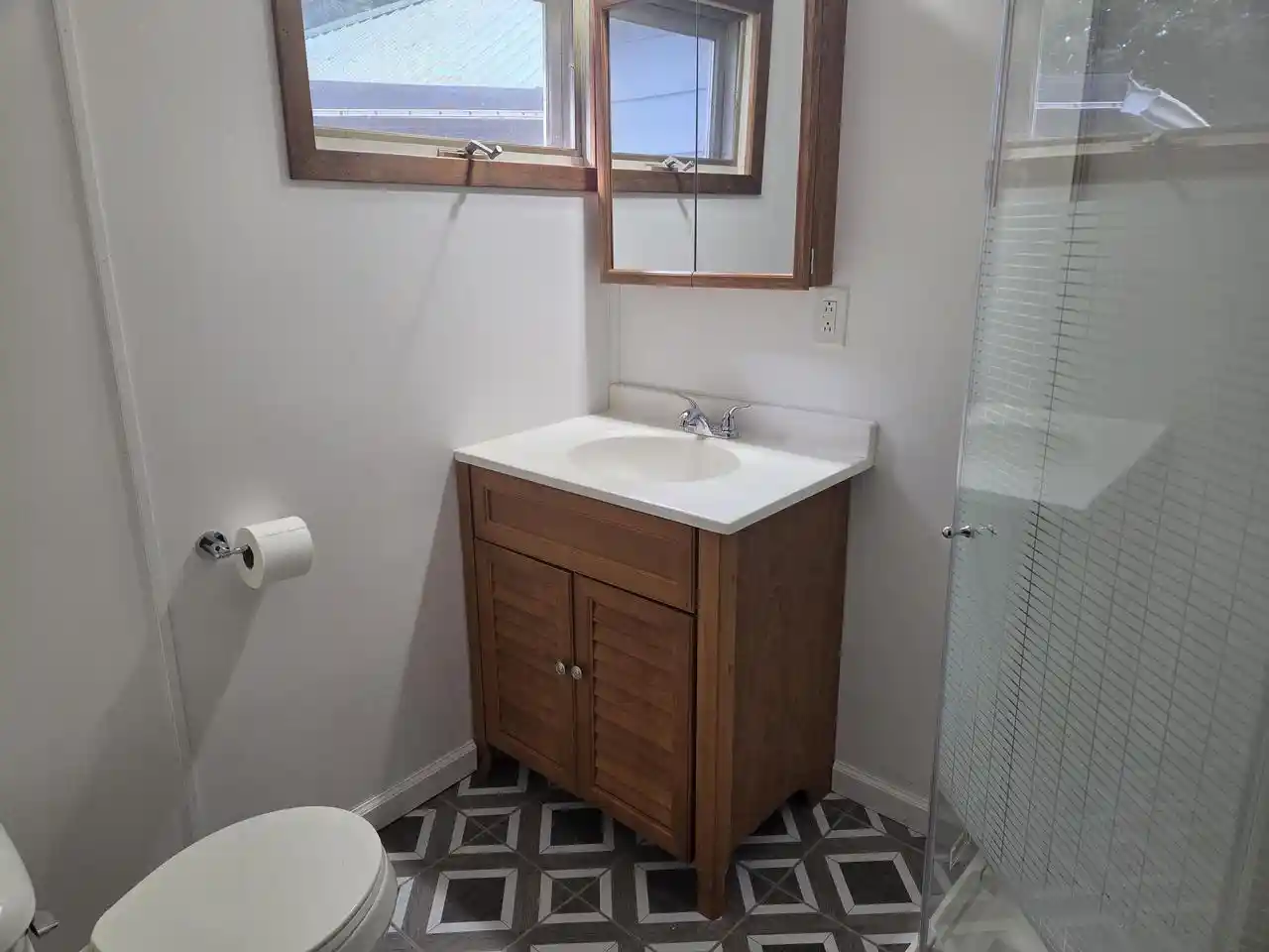 Photo 4 of Single family home for sale at 1122 Cleveland St, Beloit, WI 53511 | MLS# 1982138 | Listing updated on 2026-09-29