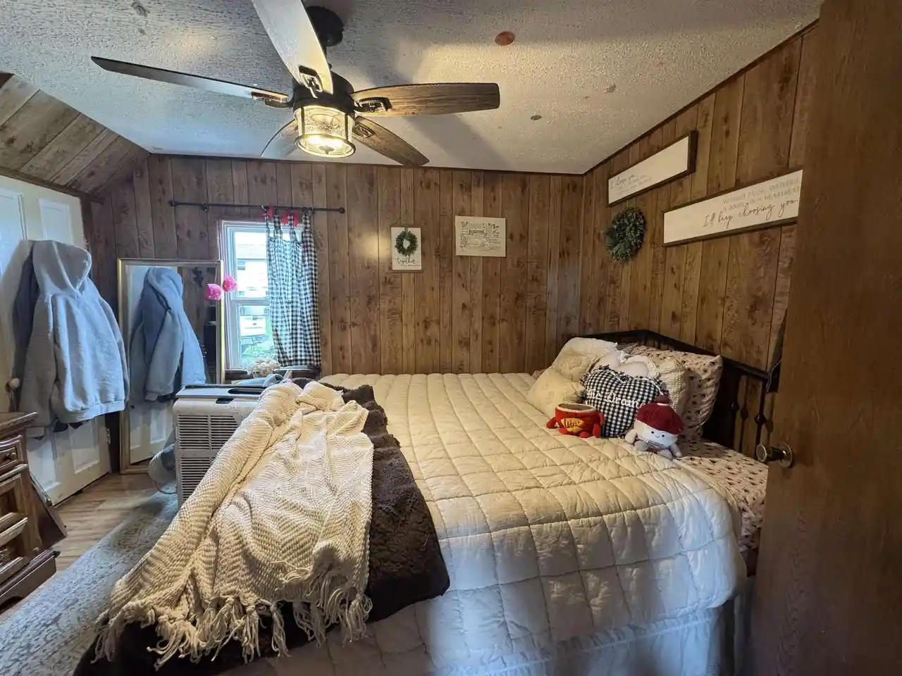Photo 3 of Single family home for sale at N7850 Douglas St, Ripon, WI 54971 | MLS# 2033465 | Listing updated on 2026-10-06