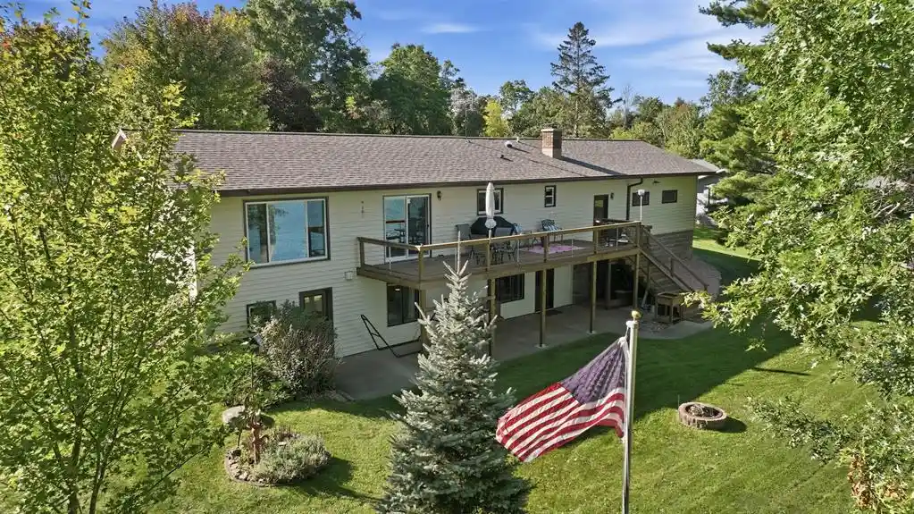 Photo 4 of Single family home for sale at 1047 24 1/2 St, Chetek, WI 54728 | MLS# 1605256 | Listing updated on 2026-09-25