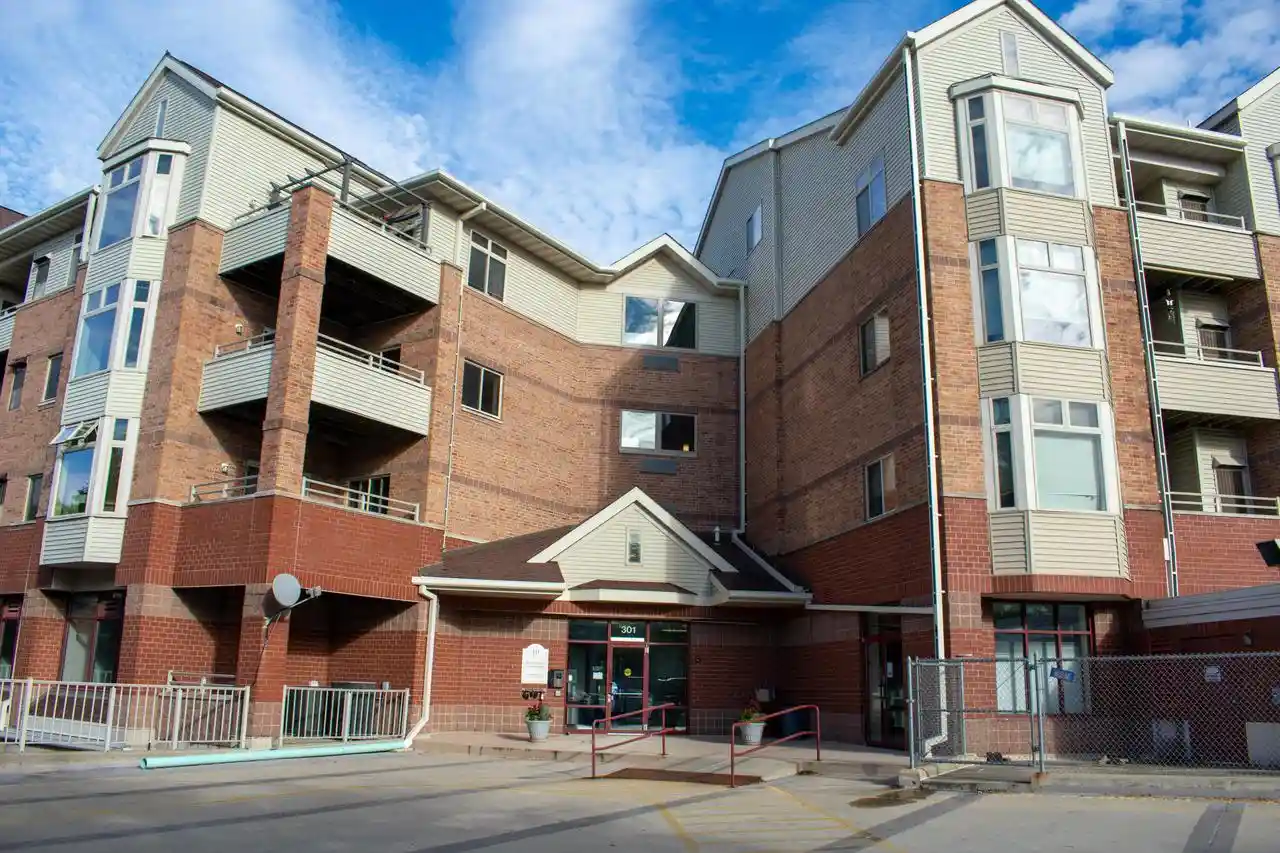 Photo 1 of Sale Pending at 301 Harbour Town Dr #327, Madison, WI 53717 | MLS# 1982150 | Listing updated on 2026-09-27