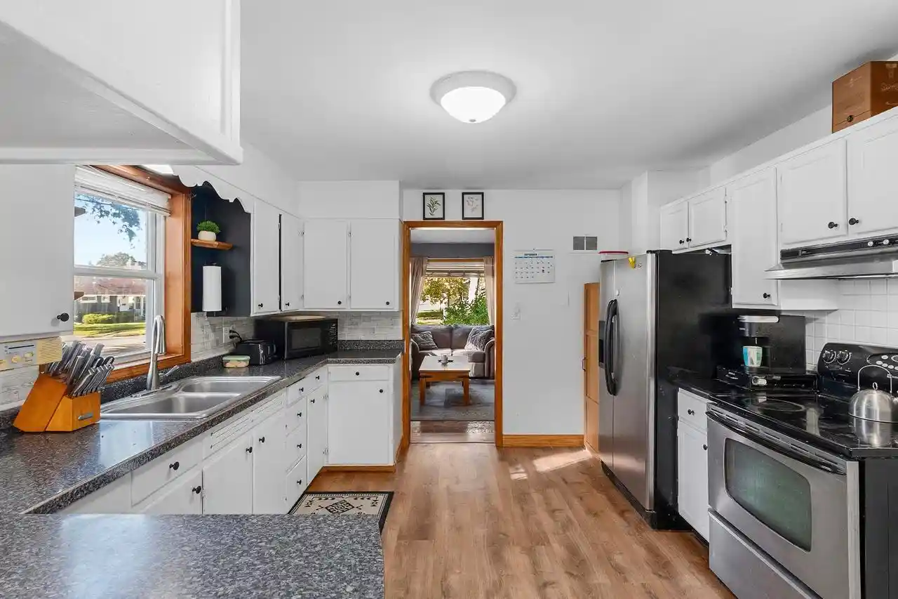 Photo 3 of Single family home for sale at 420 W Millard St, New London, WI 54961 | MLS# 50333272 | Listing updated on 2026-10-03
