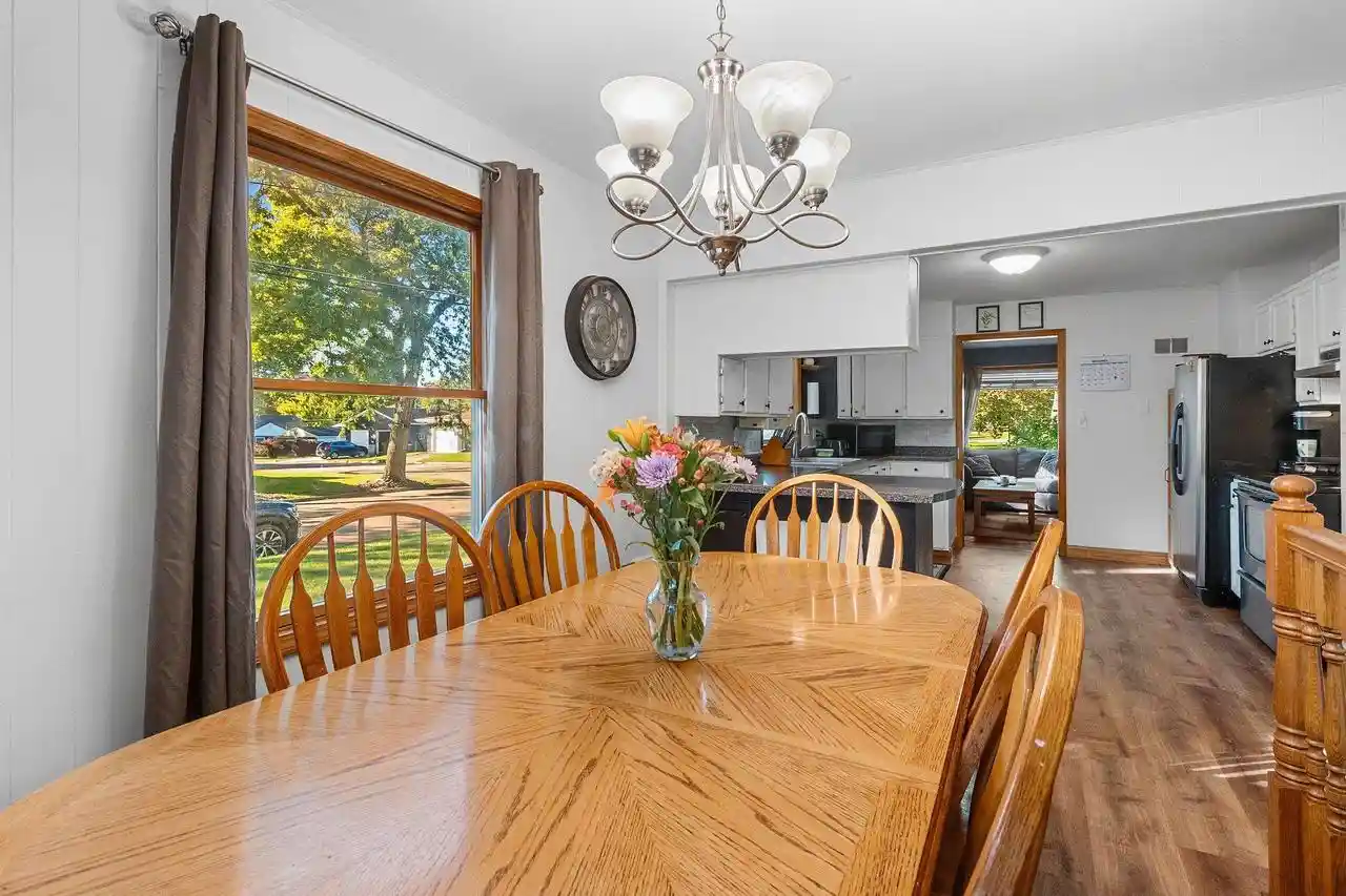 Photo 4 of Single family home for sale at 420 W Millard St, New London, WI 54961 | MLS# 50333272 | Listing updated on 2026-10-03