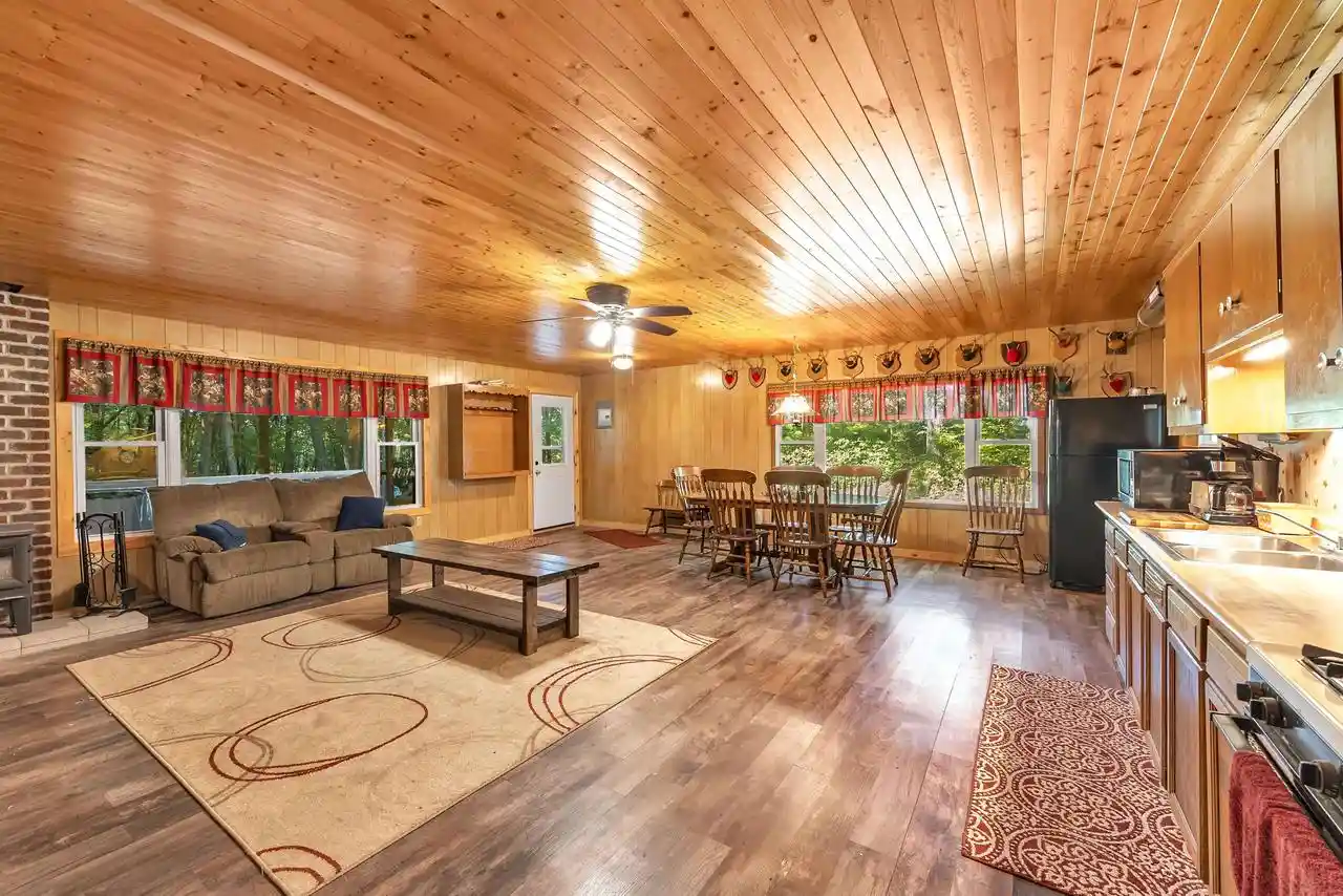 Photo 2 of Single family home for sale at E559 Indian Valley Rd, Waupaca, WI 54981 | MLS# 50333281 | Listing updated on 2026-09-30