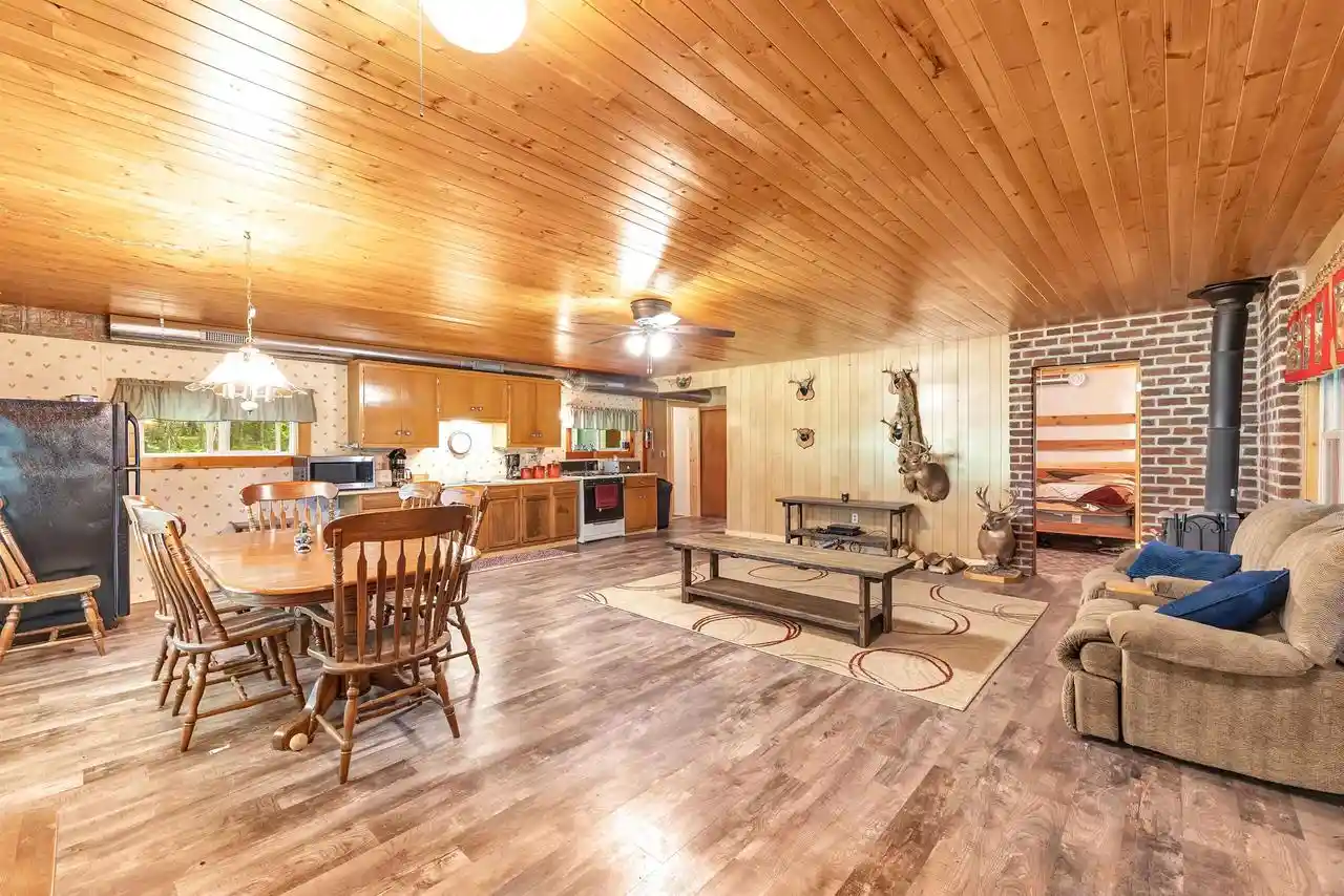Photo 3 of Single family home for sale at E559 Indian Valley Rd, Waupaca, WI 54981 | MLS# 50333281 | Listing updated on 2026-09-30