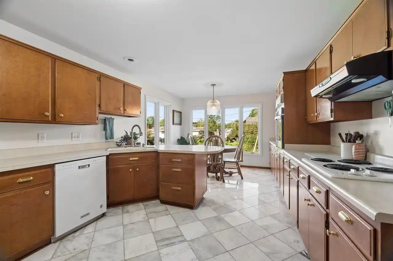 Photo 2 of Single family home for sale at 400 S Roosevelt Dr, Beaver Dam, WI 53916 | MLS# 50333257 | Listing updated on 2026-10-08