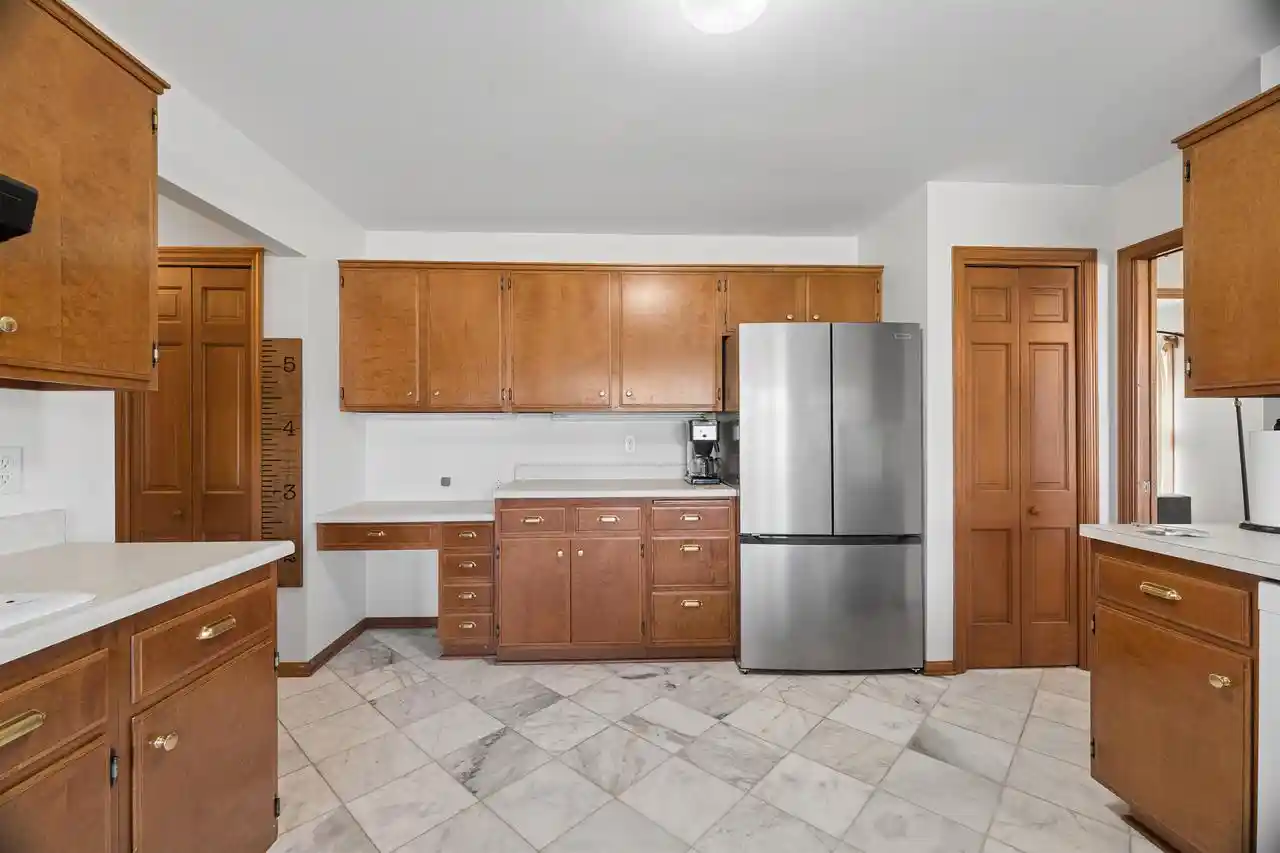 Photo 4 of Single family home for sale at 400 S Roosevelt Dr, Beaver Dam, WI 53916 | MLS# 50333257 | Listing updated on 2026-10-08