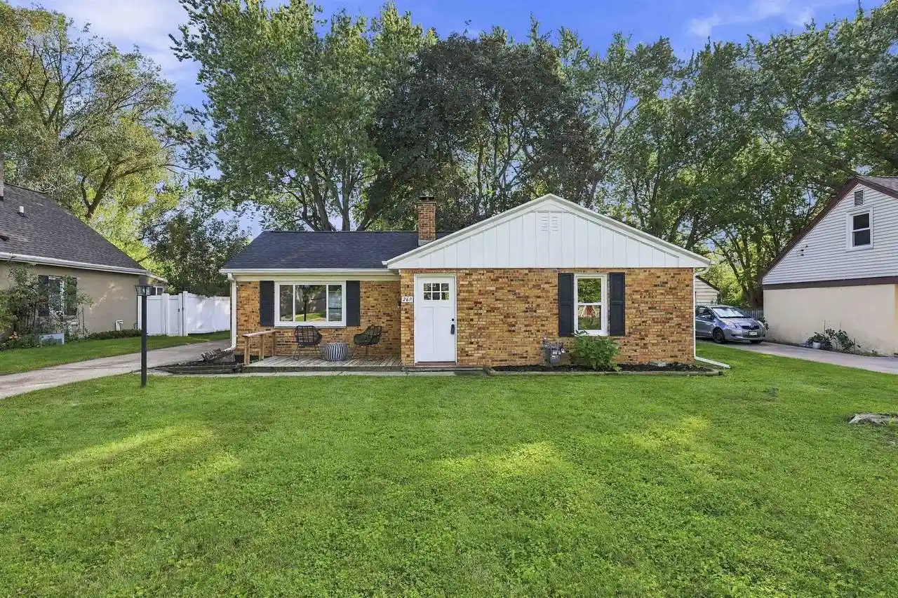 Photo 1 of Single family home for sale at 267 Taft St, Green Bay, WI 54301 | MLS# 50333278 | Listing updated on 2026-10-05
