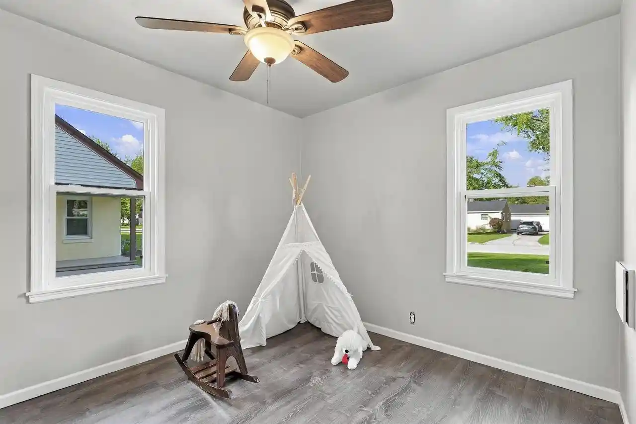 Photo 2 of Single family home for sale at 267 Taft St, Green Bay, WI 54301 | MLS# 50333278 | Listing updated on 2026-10-05