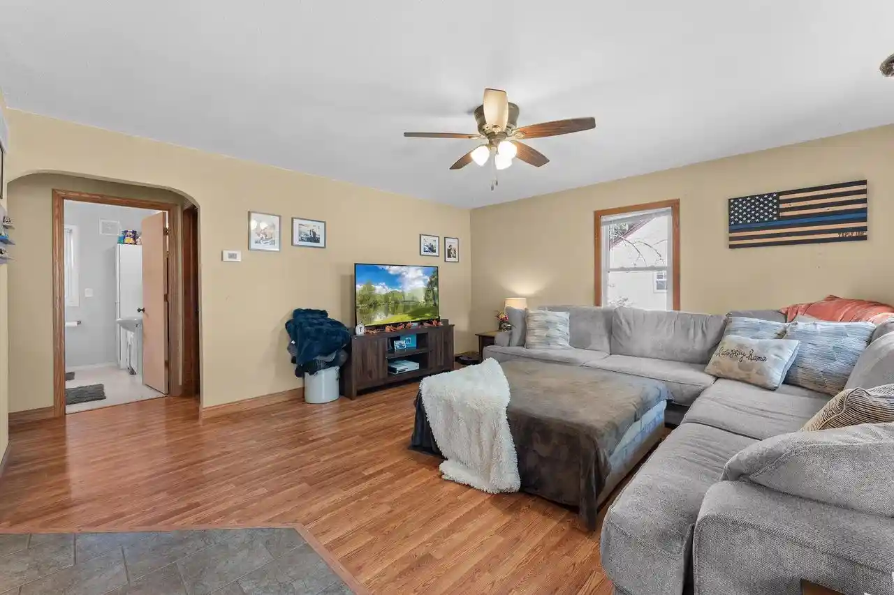 Photo 3 of Single family home for sale at 512 Ellinwood Ave, Reedsburg, WI 53959 | MLS# 2033482 | Listing updated on 2026-10-06