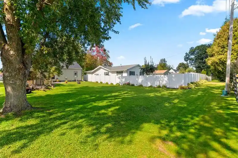 Photo 4 of Single family home for sale at 1030 S Evergreen St, Shawano, WI 54166 | MLS# 1982171 | Listing updated on 2026-10-04