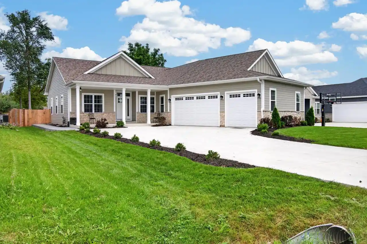 Photo 1 of Single family home for sale at 3012 30th Street, Kenosha, WI 53144 | MLS# 1982170 | Listing updated on 2026-10-08