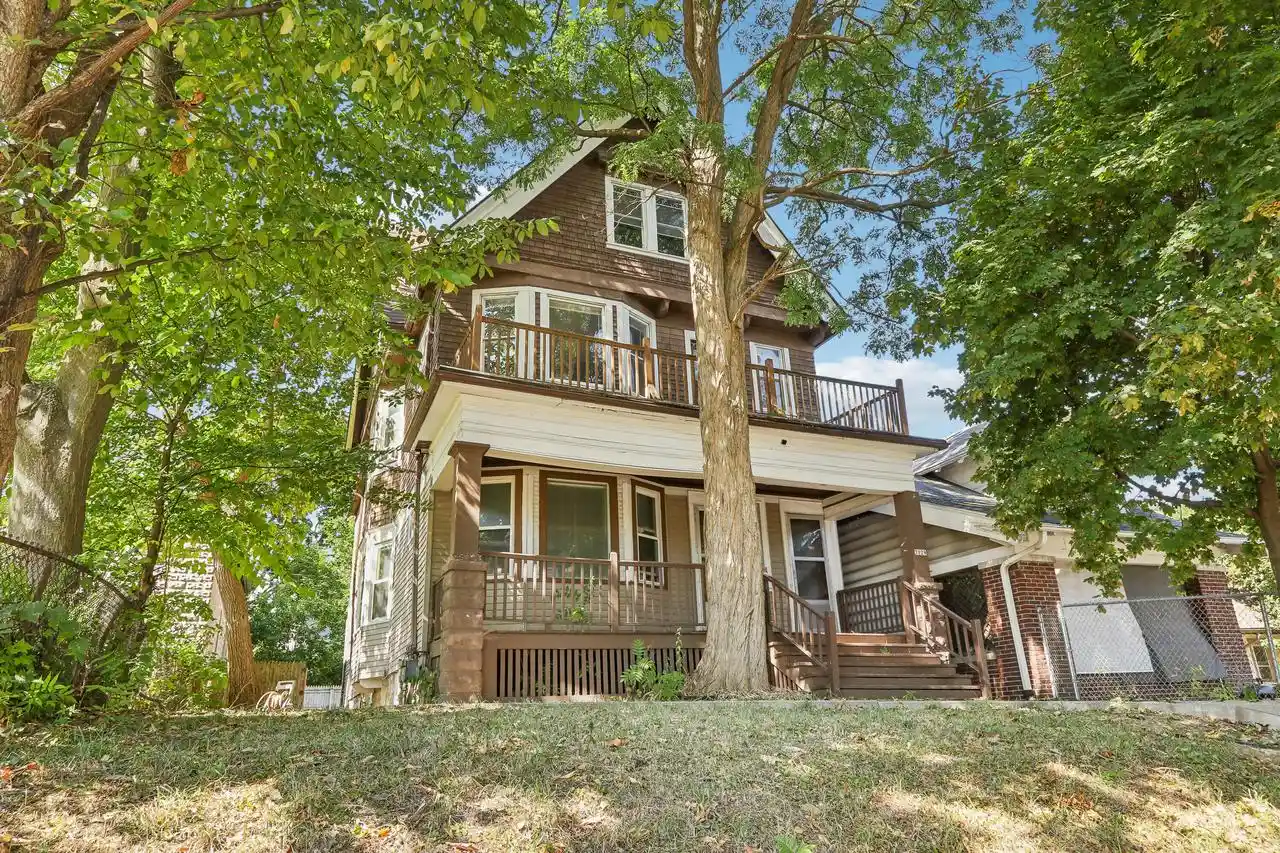 Photo 1 of Multi family home for sale at 2027 N 47th Street #2029, Milwaukee, WI 53208 | MLS# 1982177 | Listing updated on 2026-09-25