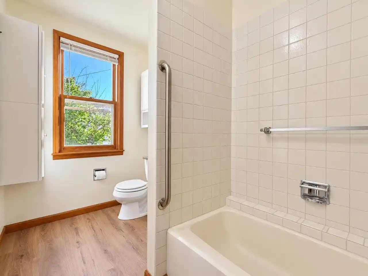Photo 2 of Single family home for sale at 1009 16th Street, Menominee, MI 49858 | MLS# 50333291 | Listing updated on 2026-10-08