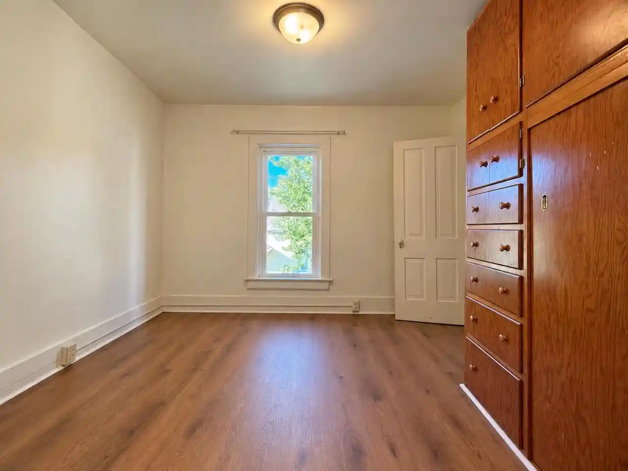 Photo 3 of Single family home for sale at 1009 16th Street, Menominee, MI 49858 | MLS# 50333291 | Listing updated on 2026-10-08